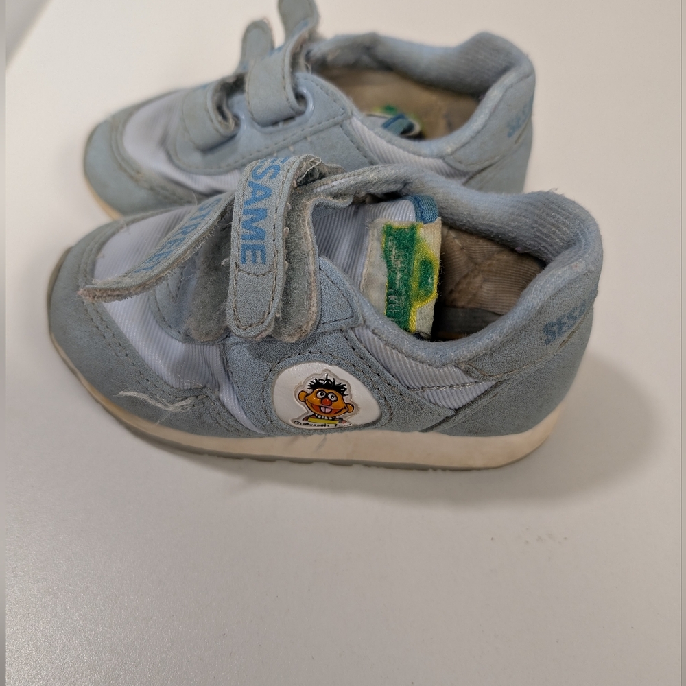 Sesame Street Y2K VTG Baby Shoes Bert Ernie, Blue Two Tone Size 5 For Toddler